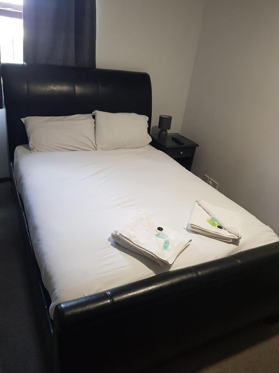 Oyo Stay Inn Express, Cambridge Papworth Everard Extérieur photo